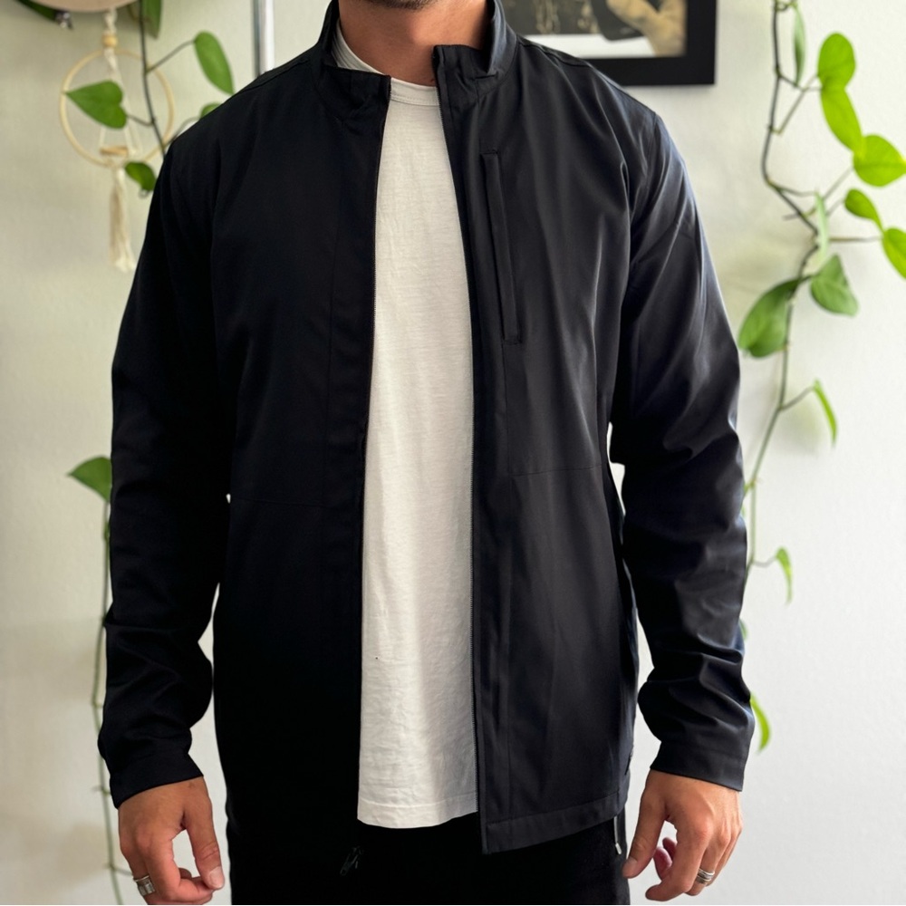Travis Matthew Lightweight Jacket Shell - image 1